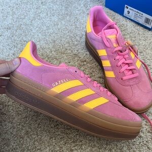 adidas bold gazelle in bliss pink / spark